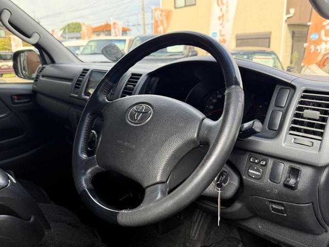 HIACE van 4WD