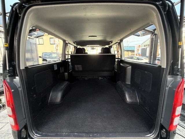 HIACE van 4WD