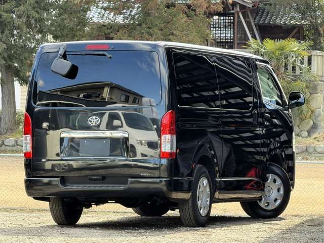 HIACE van 2WD