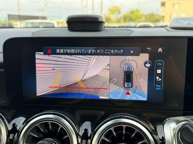 MERCEDES BENZ GLB