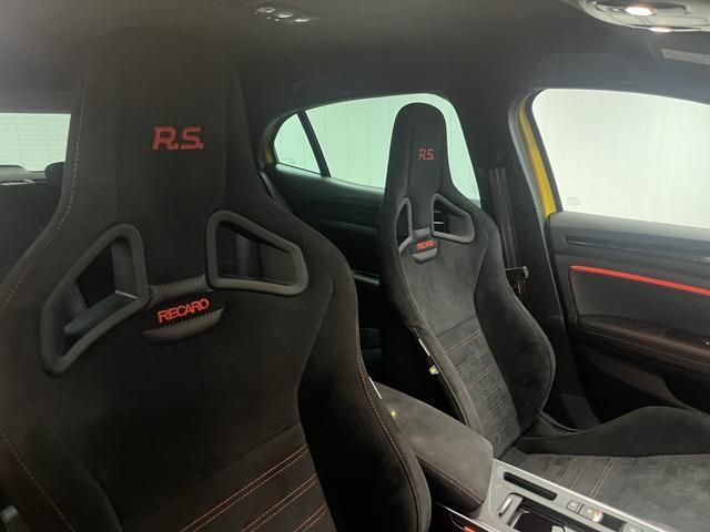 RENAULT MEGANE hatchback