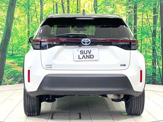 YARIS CROSS HYBRID
