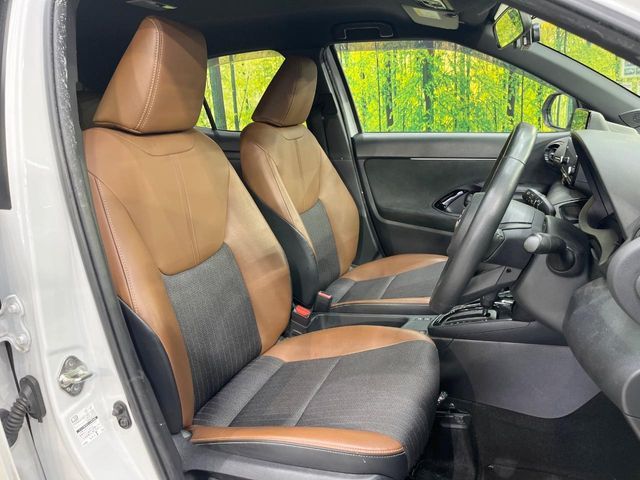 YARIS CROSS HYBRID