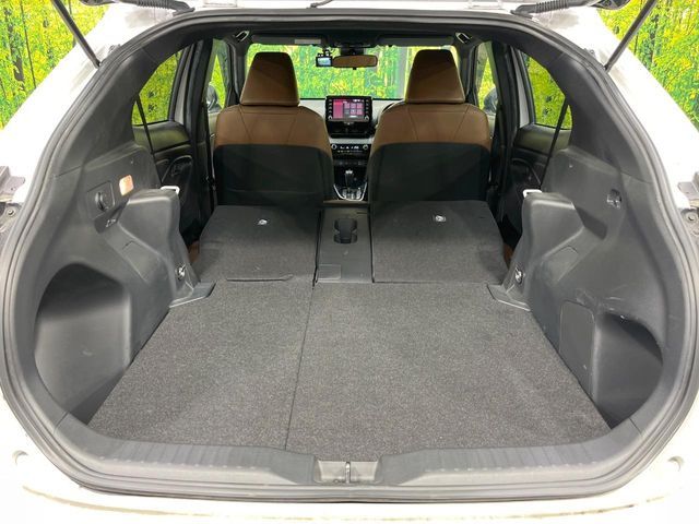 YARIS CROSS HYBRID