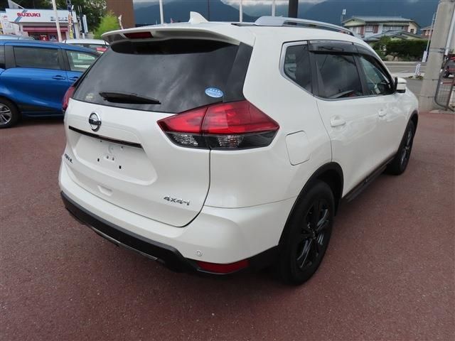 X-TRAIL 4WD