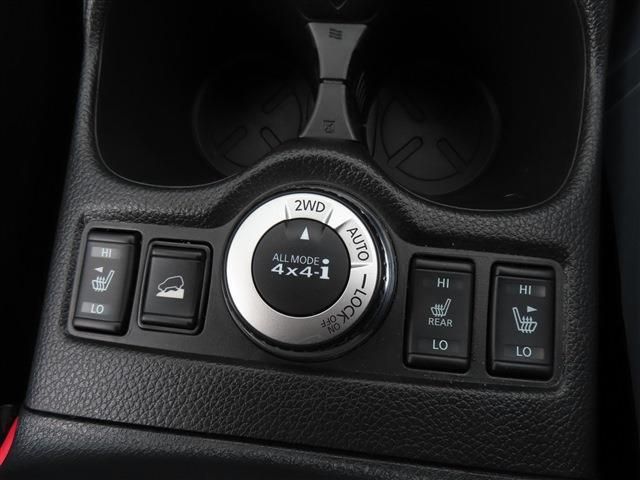 X-TRAIL 4WD