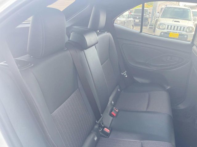 YARIS CROSS HYBRID