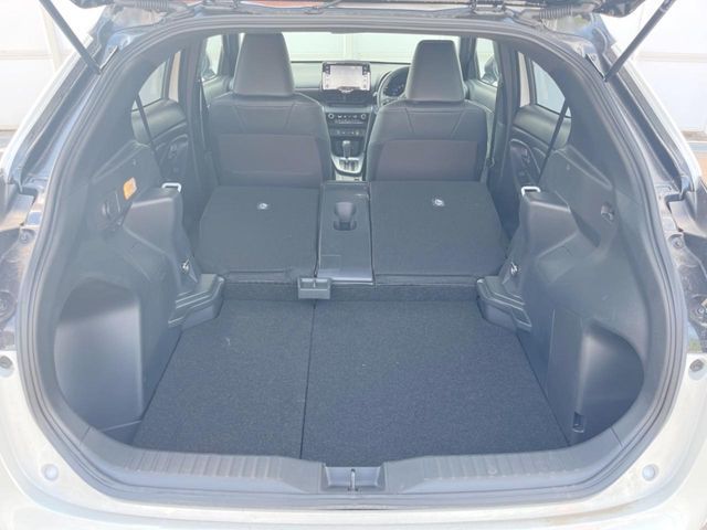 YARIS CROSS HYBRID