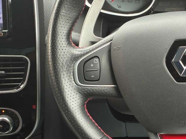 RENAULT LUTECIA