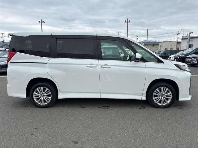 NOAH HYBRID 4WD