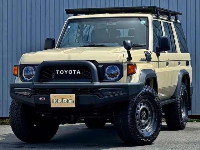 LANDCRUISER 70