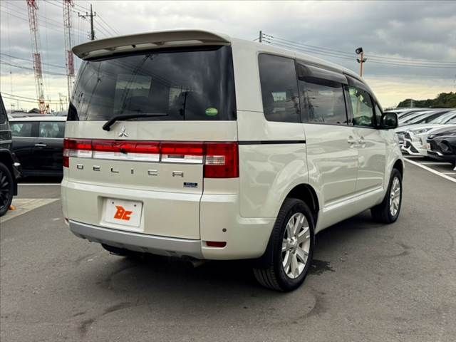 DELICA D:5 4WD