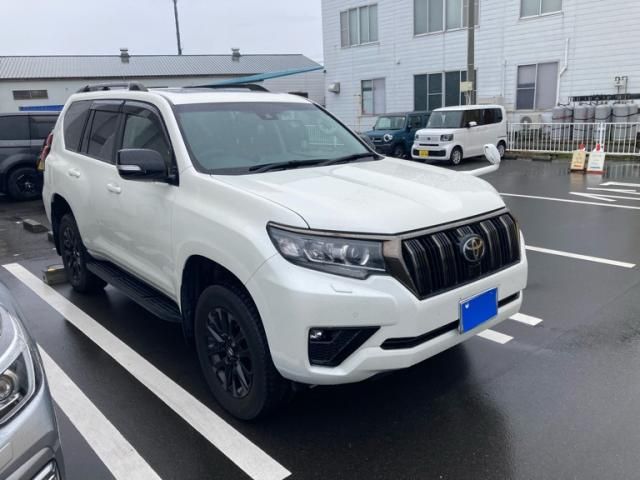 LANDCRUISER PRADO