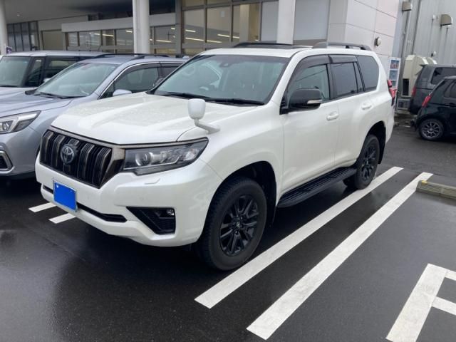 LANDCRUISER PRADO