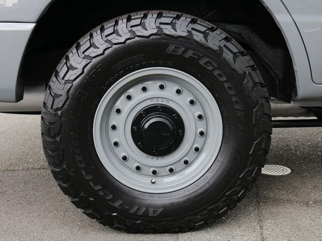 LANDCRUISER wagon