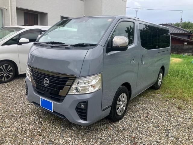 CARAVAN van 2WD