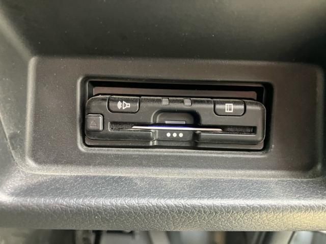 CARAVAN van 2WD