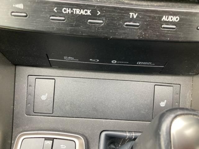 LEXUS IS300h