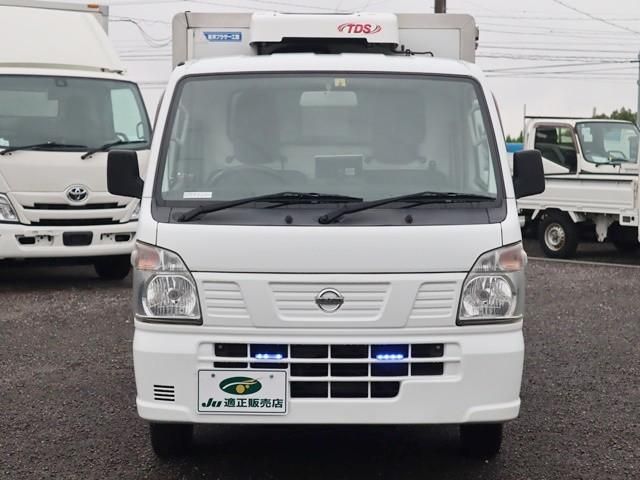 CLIPPER truck