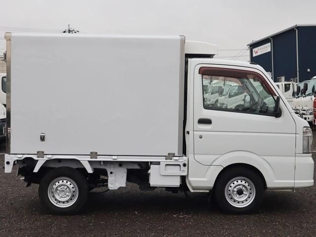 CLIPPER truck