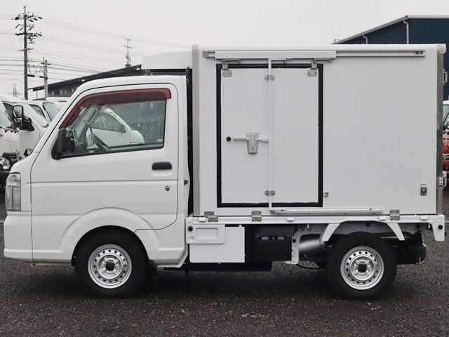 CLIPPER truck