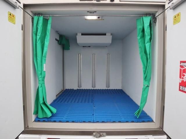 CLIPPER truck