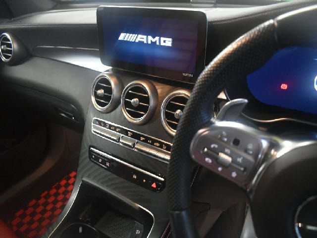 MERCEDES AMG GLCclass