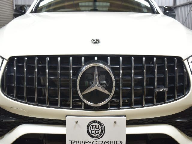 MERCEDES AMG GLCclass