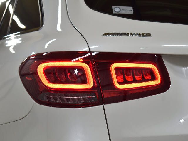 MERCEDES AMG GLCclass