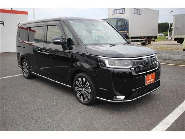 STEPWAGON e:HEV