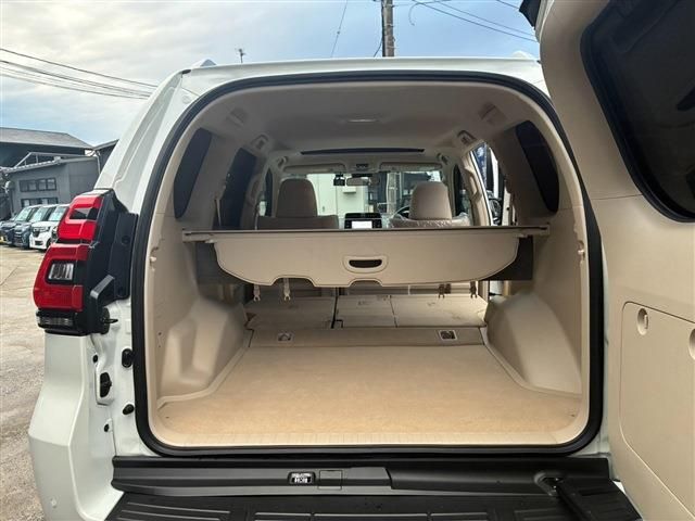 LANDCRUISER PRADO
