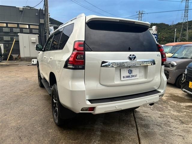 LANDCRUISER PRADO