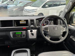 HIACE COMMUTER
