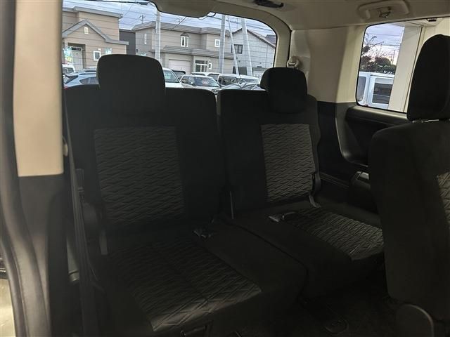 DELICA D:5 4WD