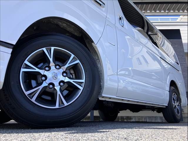 HIACE van 4WD