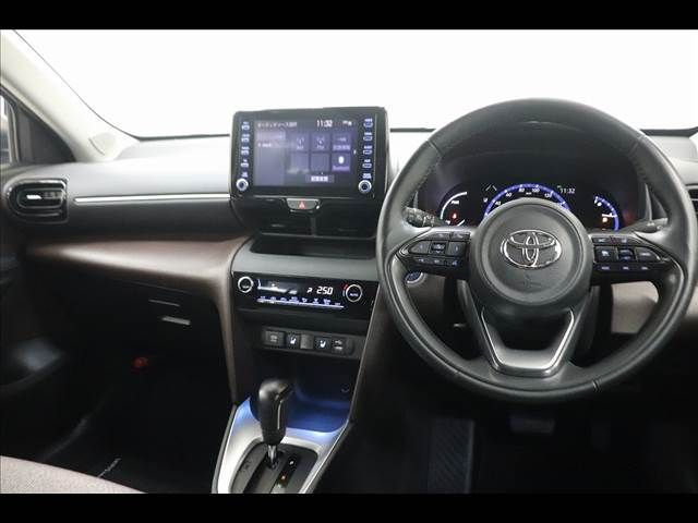 YARIS CROSS HYBRID
