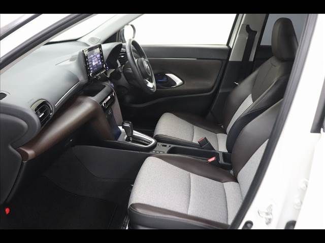 YARIS CROSS HYBRID
