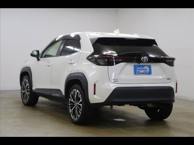 YARIS CROSS HYBRID