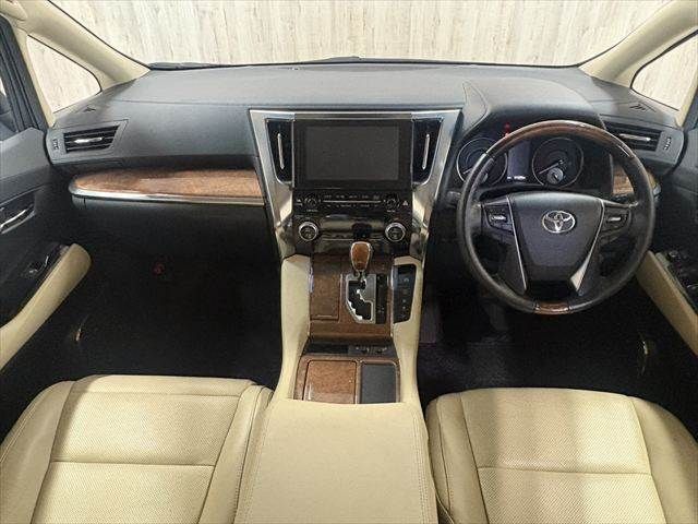 ALPHARD hybrid 4WD