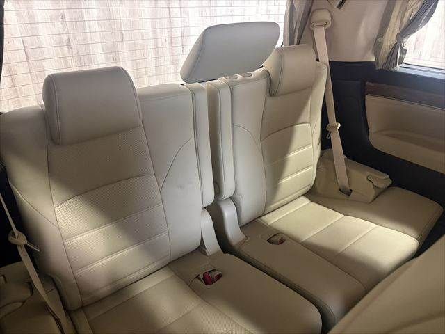 ALPHARD hybrid 4WD