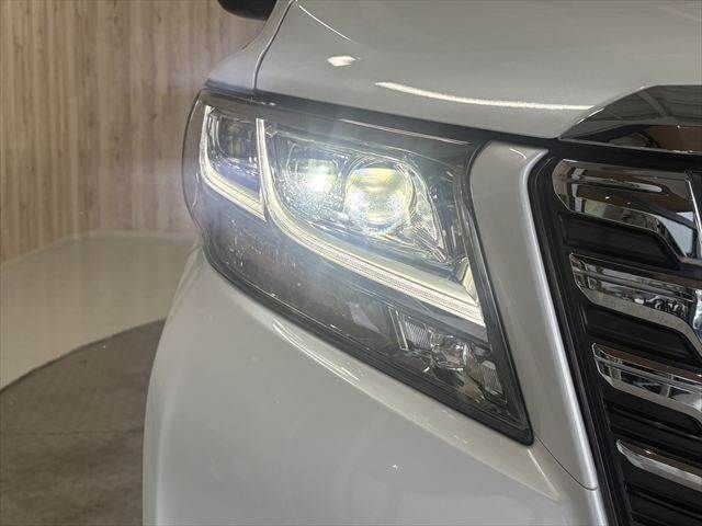 ALPHARD hybrid 4WD