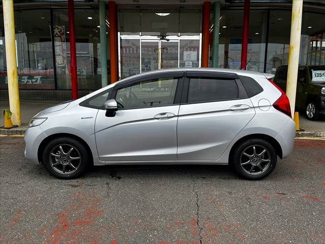 FIT HYBRID