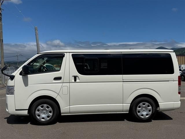 HIACE van 2WD
