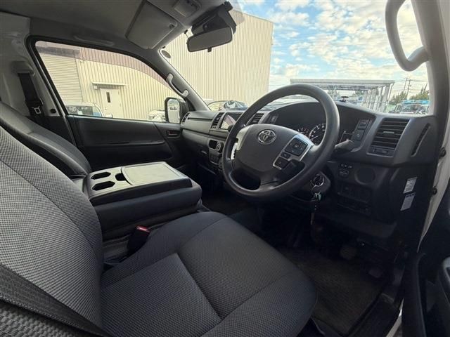 HIACE van 2WD