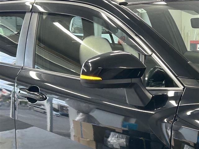 COROLLA CROSS HYBRID