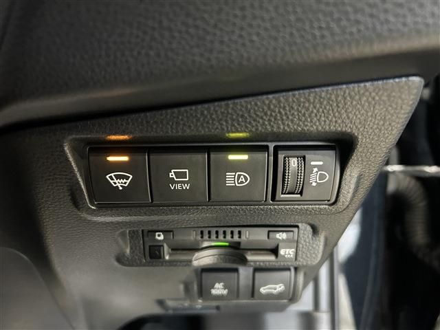 COROLLA CROSS HYBRID