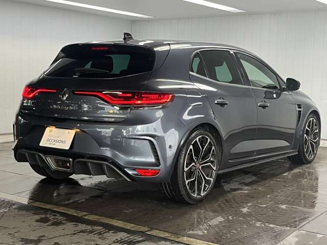 RENAULT MEGANE hatchback