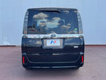 VOXY HYBRID