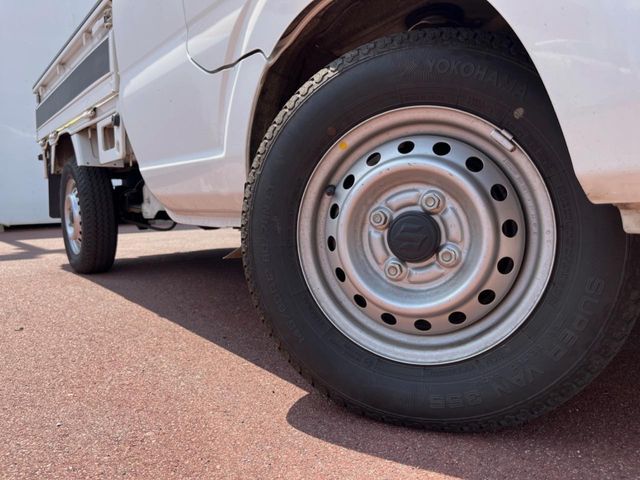 Super CARRY truck 4WD