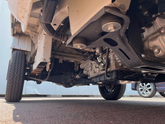 Super CARRY truck 4WD